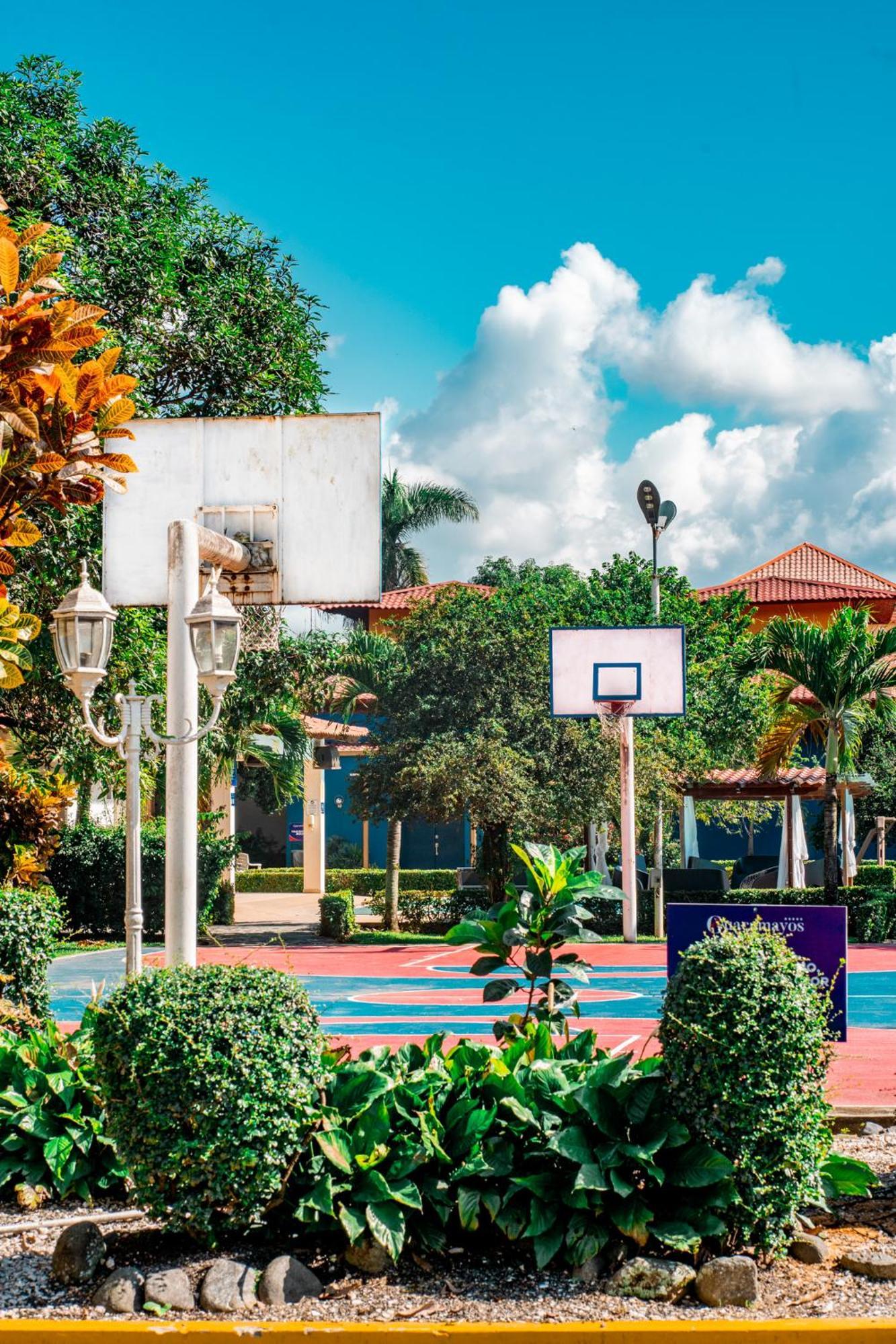 Guacamayos Hotel Бонао Экстерьер фото